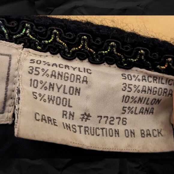 TR Shannan Vintage Angora Shawl - EUC - Picture 7 of 7